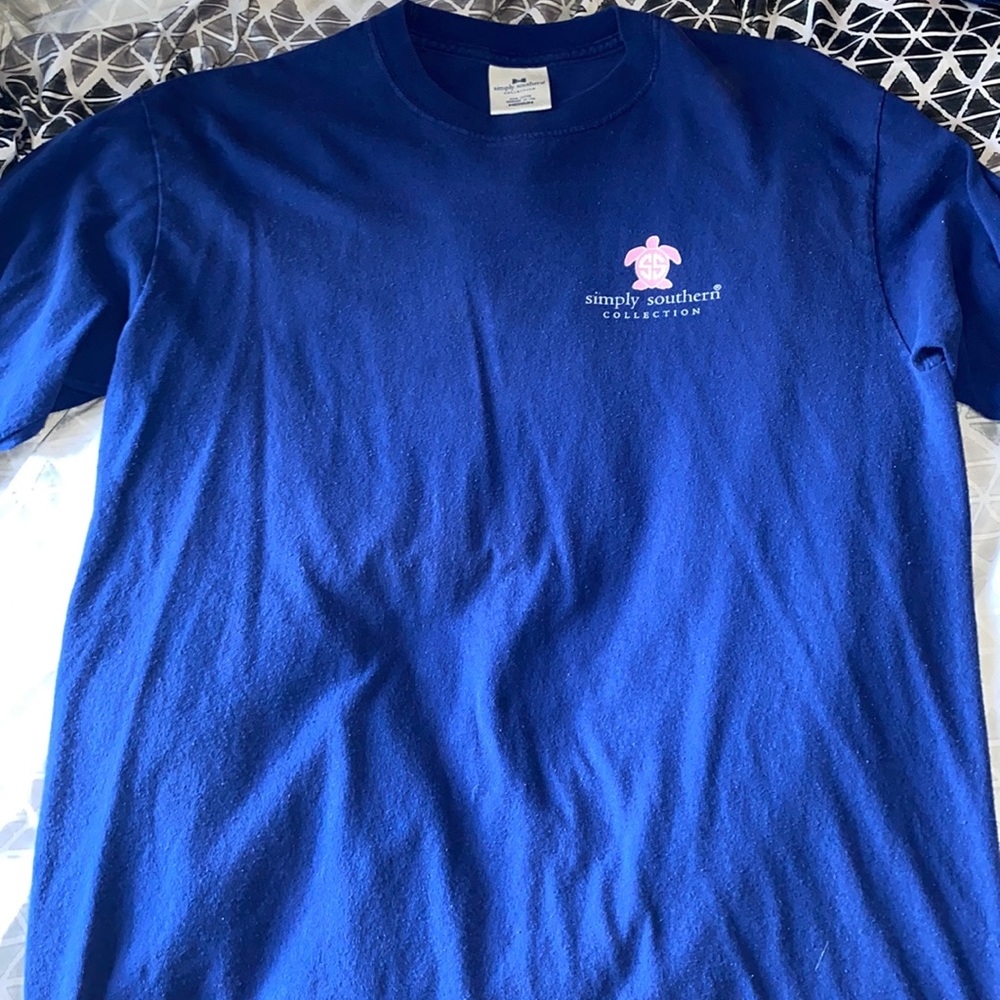 Simply Souther Longsleeve Tee size medium